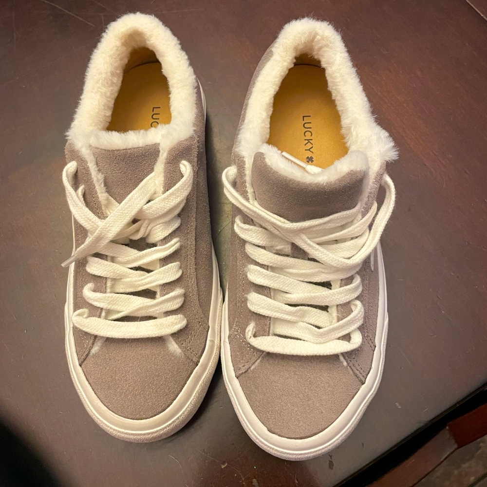 Girls Lucky Brand Sneaker
